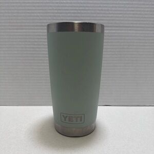 YETI Tumbler Seafoam Green Double-Wall Insulated 20 Ounce No lid